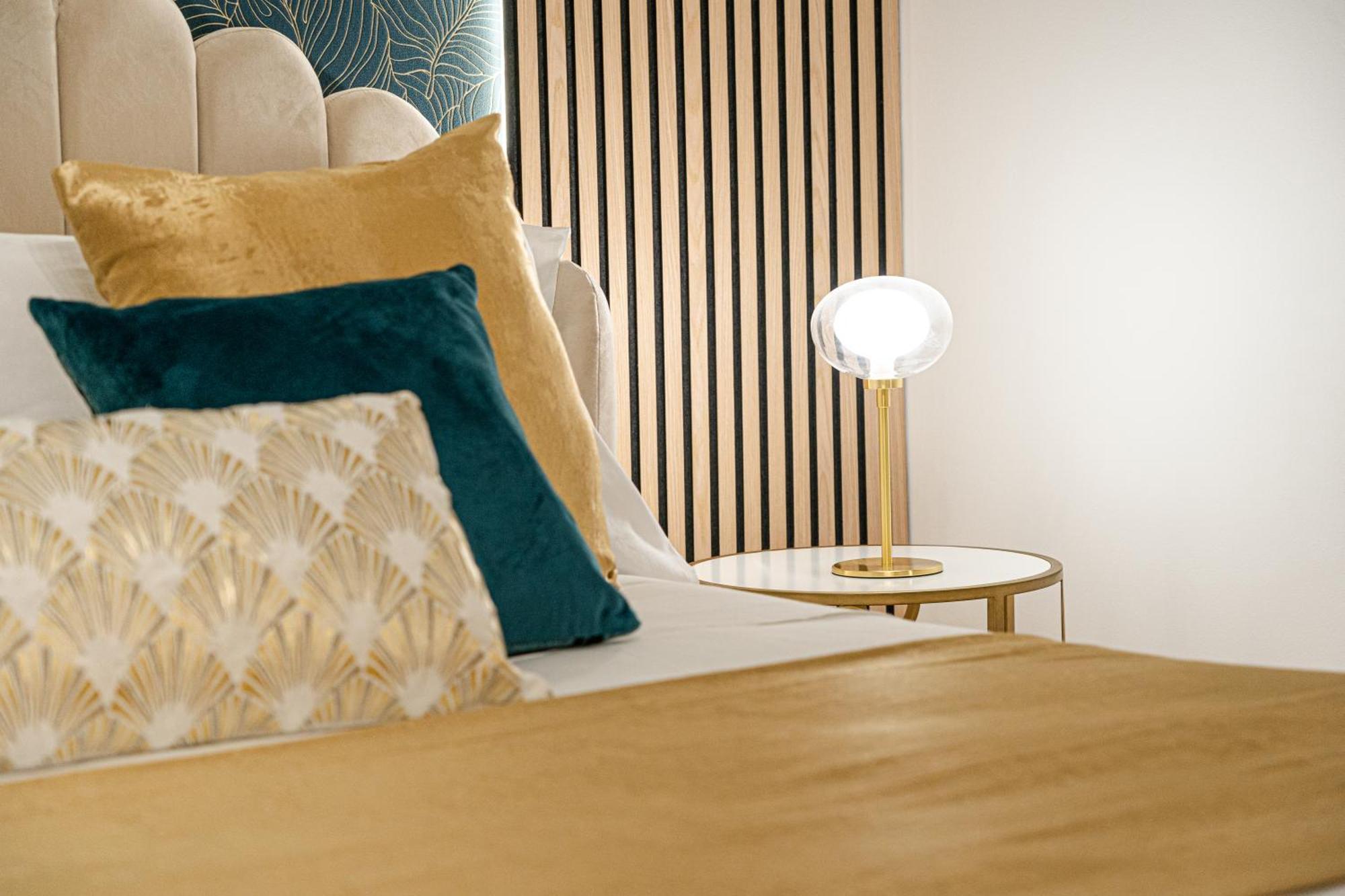 Johnny'S Suites Taormina Beach Bay Екстериор снимка