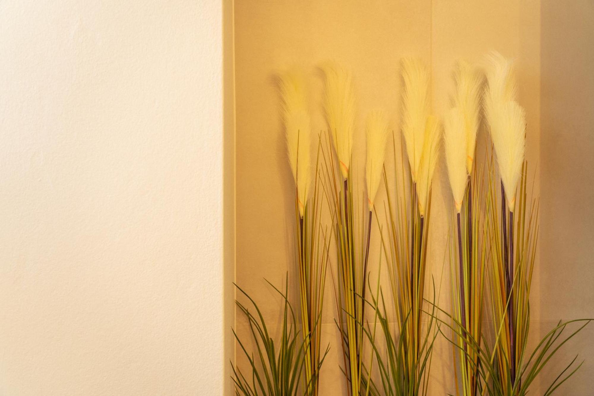 Johnny'S Suites Taormina Beach Bay Екстериор снимка