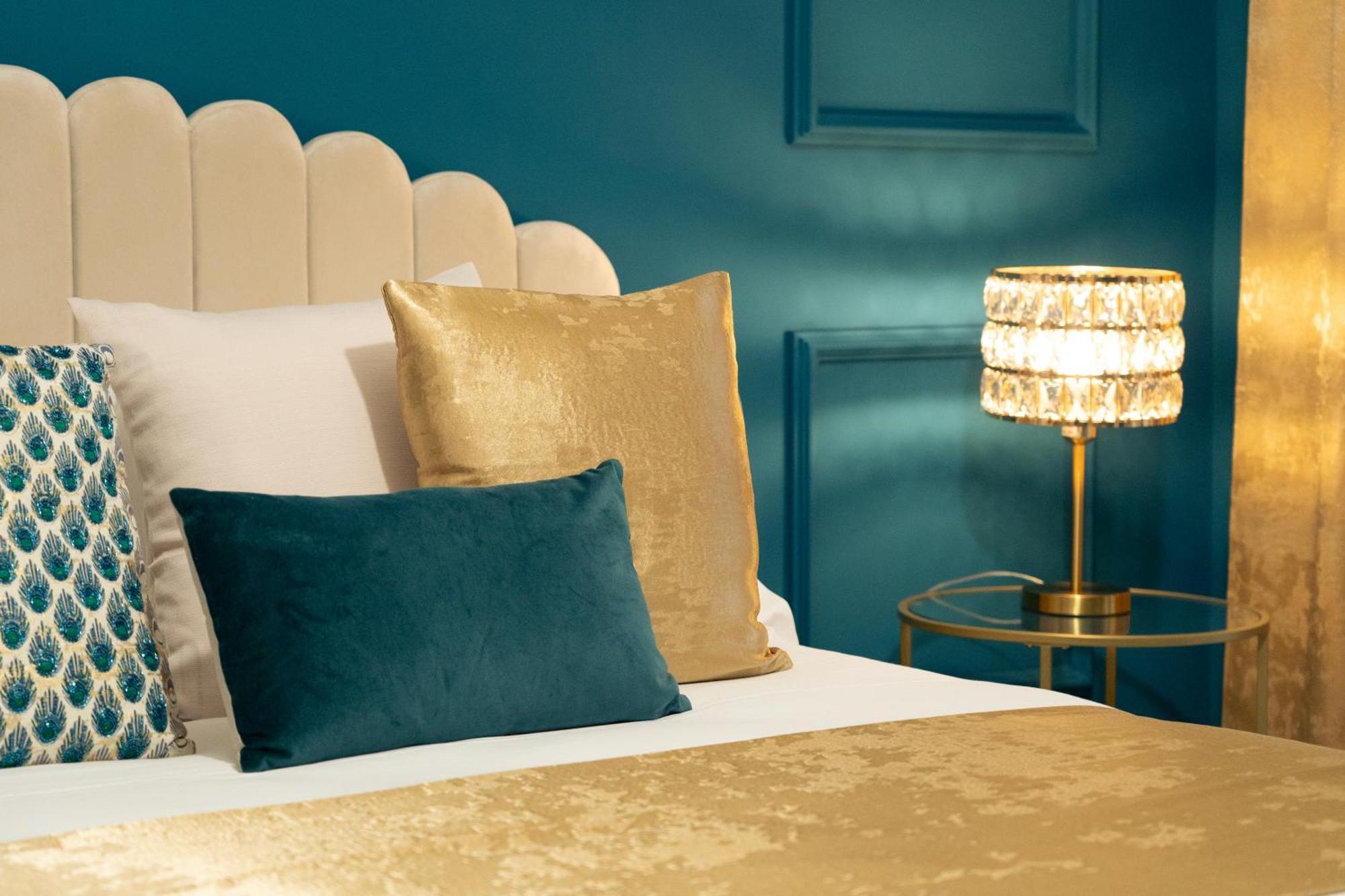 Johnny'S Suites Taormina Beach Bay Екстериор снимка